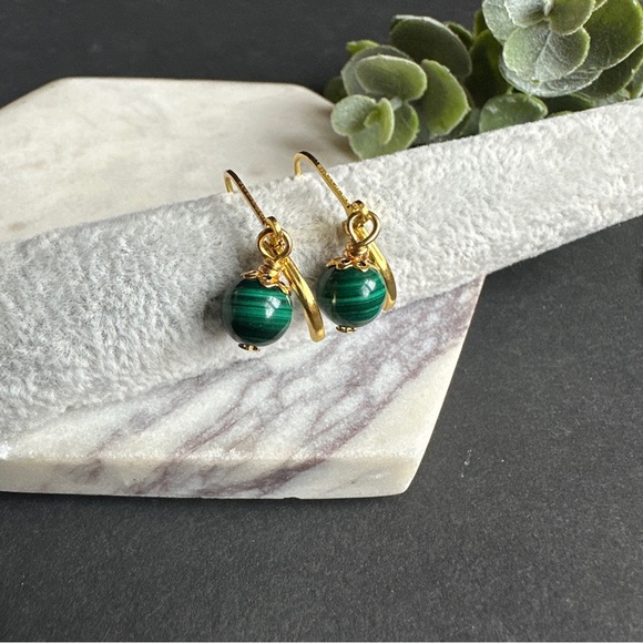 Malachite Earrings Dangle/Drop Green Stone Lever back Crystal Earrings - Picture 6 of 6